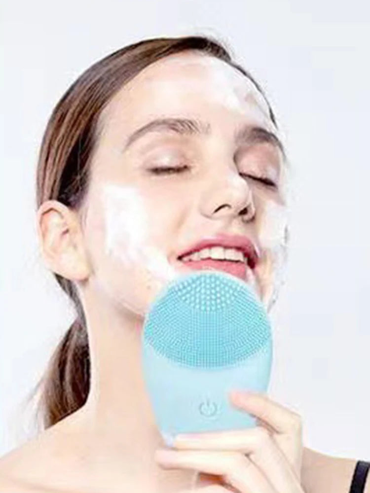 2-in-1 Silicone Face Brush & Agitator