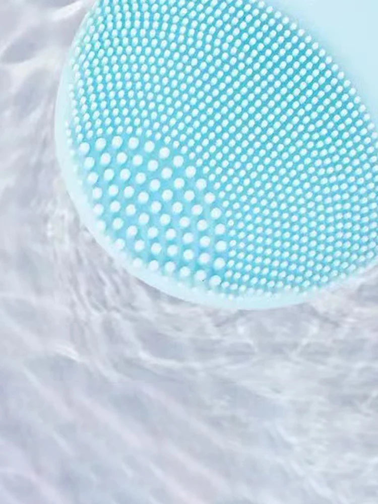 2-in-1 Silicone Face Brush & Agitator